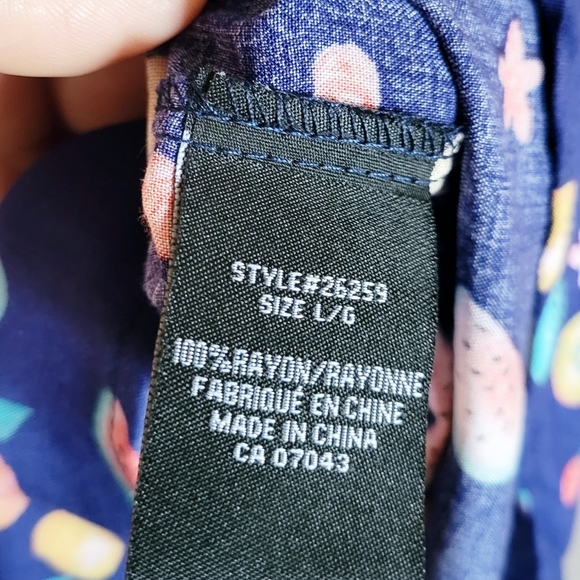 Mansee fruit blouse NWT - Picture 6 of 10